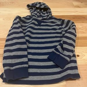Boys Hanna Andersson size 130 (8) hooded long sleeve striped shirt